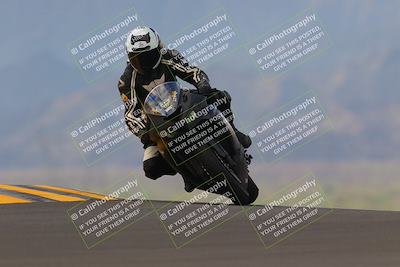 media/Sep-11-2022-SoCal Trackdays (Sun) [[81b7e951af]]/Turn 9 (930am)/